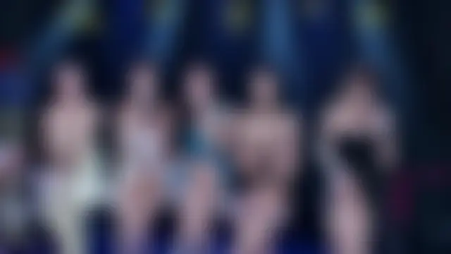 RXT-02's Webcam Show