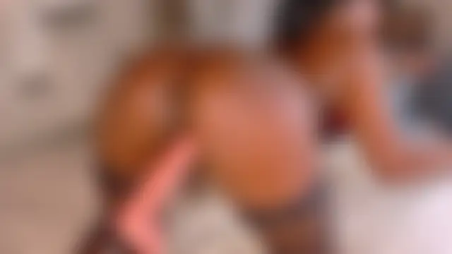 nahomi_campbell's Webcam Show