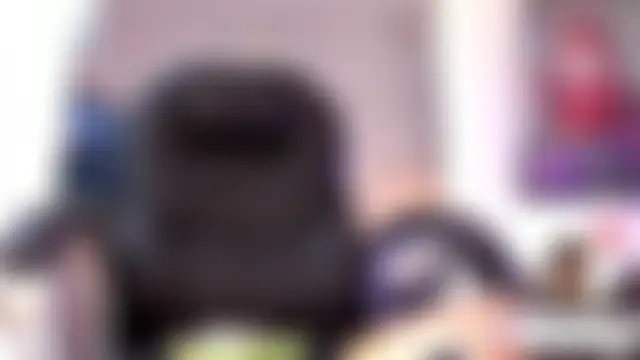 Juliett_Adams_'s Live Sex Cam Show