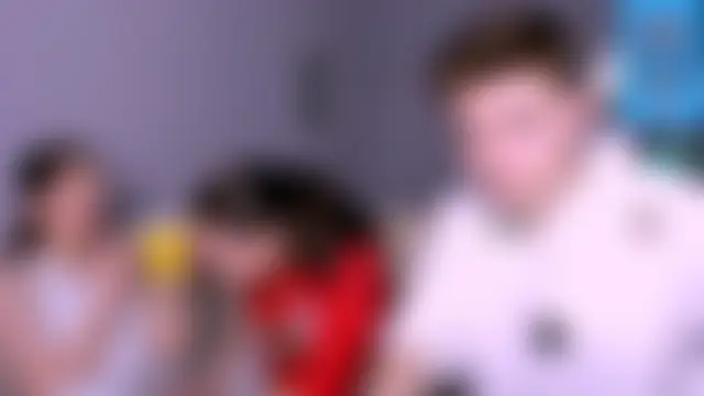 khloebeauty's Live Sex Cam Show