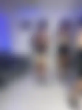 royalgirls_x's Webcam Show