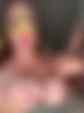 largeboobies30's Webcam Show