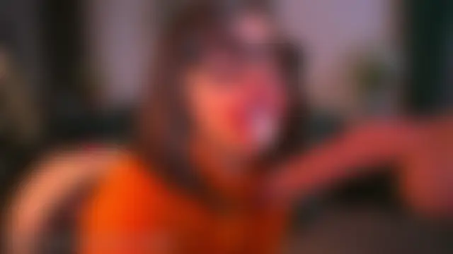 karolineneuer_'s Webcam Show