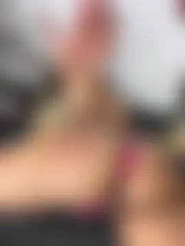 TweetiePieXXX's Webcam Show