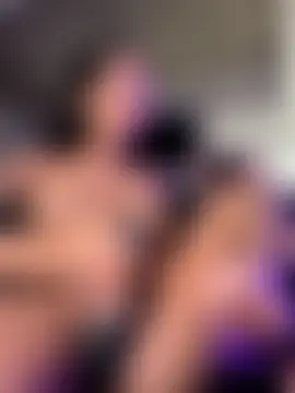 Your_Paris' Live Sex Cam Show