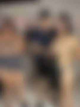 royalgirls_x's Live Sex Cam Show