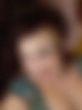 GypsyEsmeralda's Live Sex Cam Show