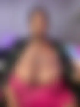 BigFineSelena's Webcam Show