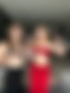 Nura_n_Sarah's Live Sex Cam Show