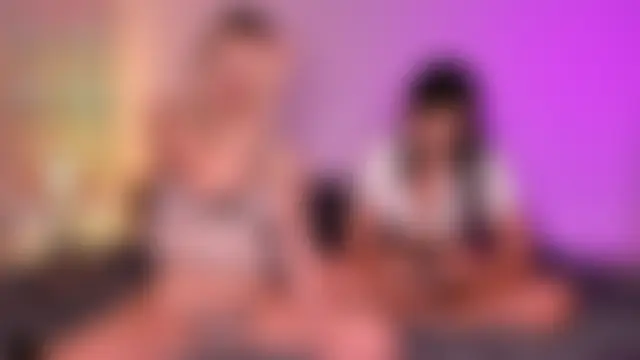 Wet_Pussies-'s Live Sex Cam Show