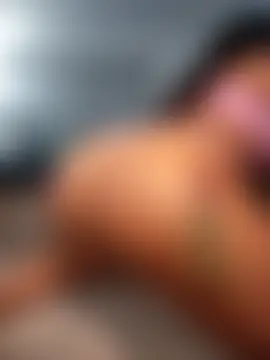 Caramel_Lights' Live Sex Cam Show