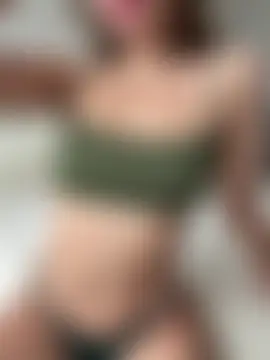 tina1your1's Webcam Show