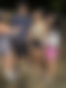 royalgirls_x's Webcam Show