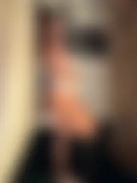 SempreDonatella's Live Sex Cam Show