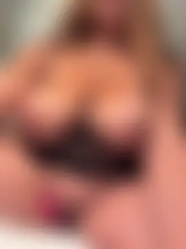 Bigbuttbrooklynn's Webcam Show