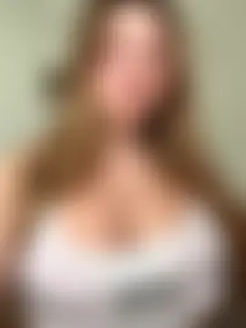 curvyflawless' Live Sex Cam Show