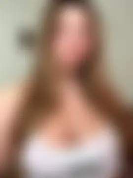 curvyflawless' Live Sex Cam Show