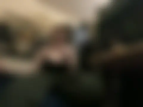 Snowbunnycake_131's Live Sex Cam Show