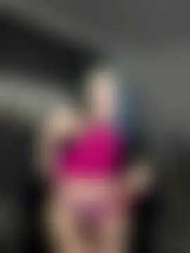 MiniSophiaa's Webcam Show