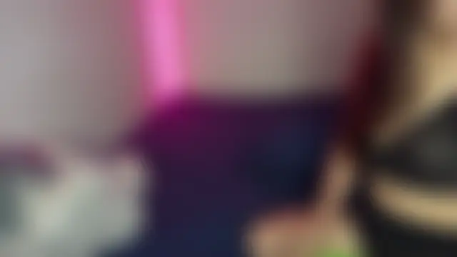 sweet_little232's Webcam Show