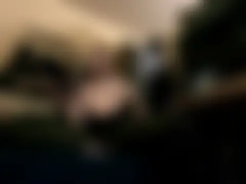 Snowbunnycake_131's Webcam Show