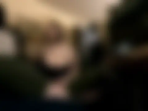 Snowbunnycake_131's Webcam Show