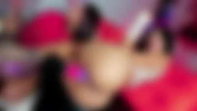 Good_sluts' Webcam Show