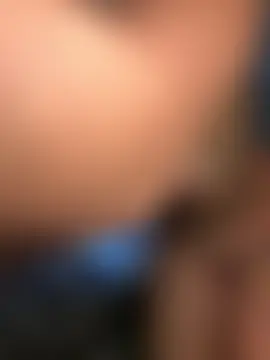 MisFrekcles_'s Webcam Show