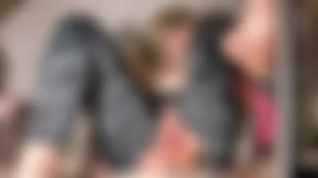 nextdoorlauren's Live Sex Cam Show