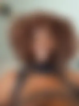 bustytemptress1's Webcam Show