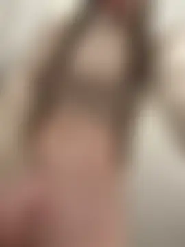 FroggyAnna's Webcam Show