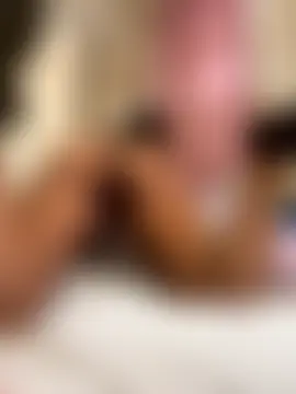 pinkrackz's Webcam Show