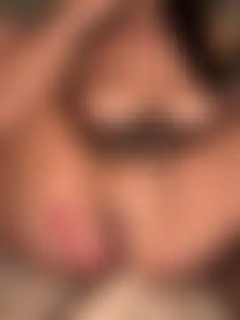 LaSignoraDelleSeghe's Live Sex Cam Show