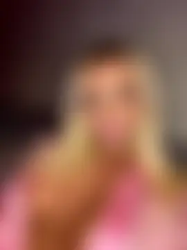 MaisieMae's Live Sex Cam Show