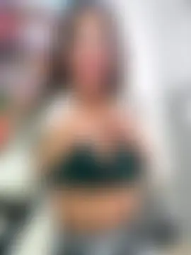 LIZ-06_'s Webcam Show