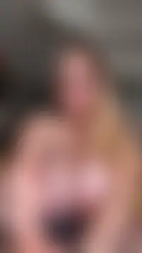 chloetarducci's Live Sex Cam Show