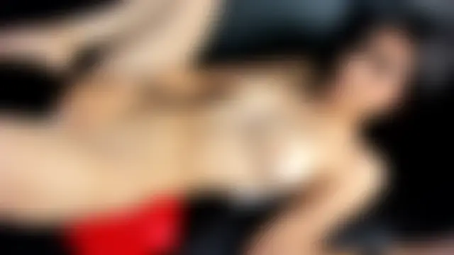 Soffy_sexzone18's Webcam Show