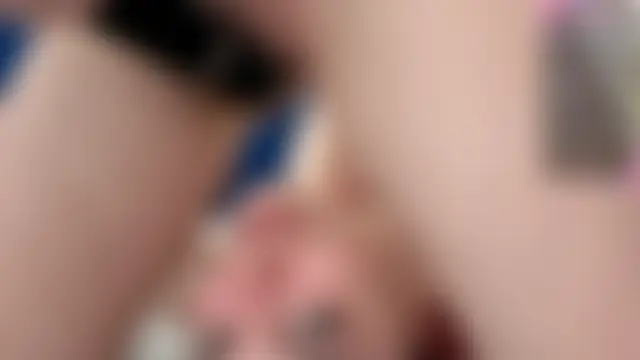 Brilliant-Kiss' Webcam Show