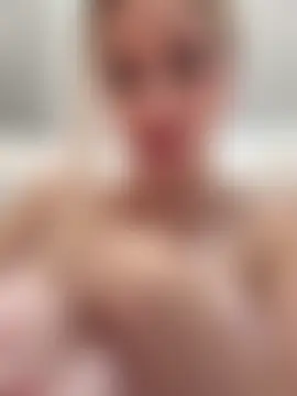 LoveShae_'s Webcam Show