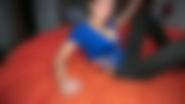 GennaJames' Webcam Show