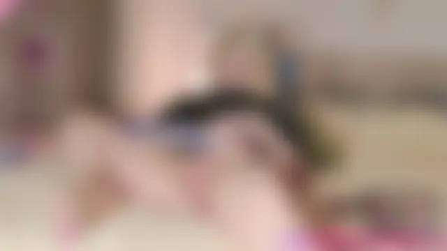 _rose_monarch_'s Webcam Show