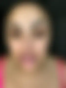 CaramelCarmenxox's Live Sex Cam Show