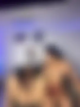 royalgirls_x's Webcam Show