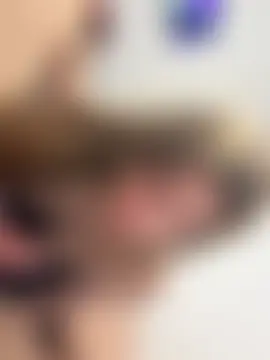 sexyasfyum's Webcam Show