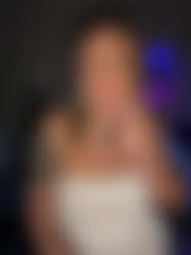 bossyroxy84's Live Sex Cam Show