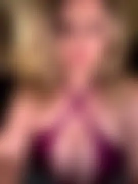 miamellycious' Webcam Show