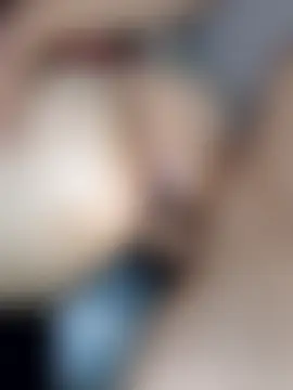 Lixxi_hotass' Live Sex Cam Show