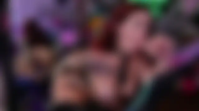 CharletteWebb's Live Sex Cam Show