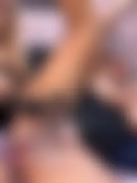 Suyin_squirt22's Webcam Show