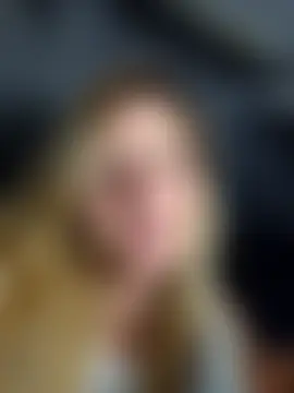 SheIsSomething's Live Sex Cam Show